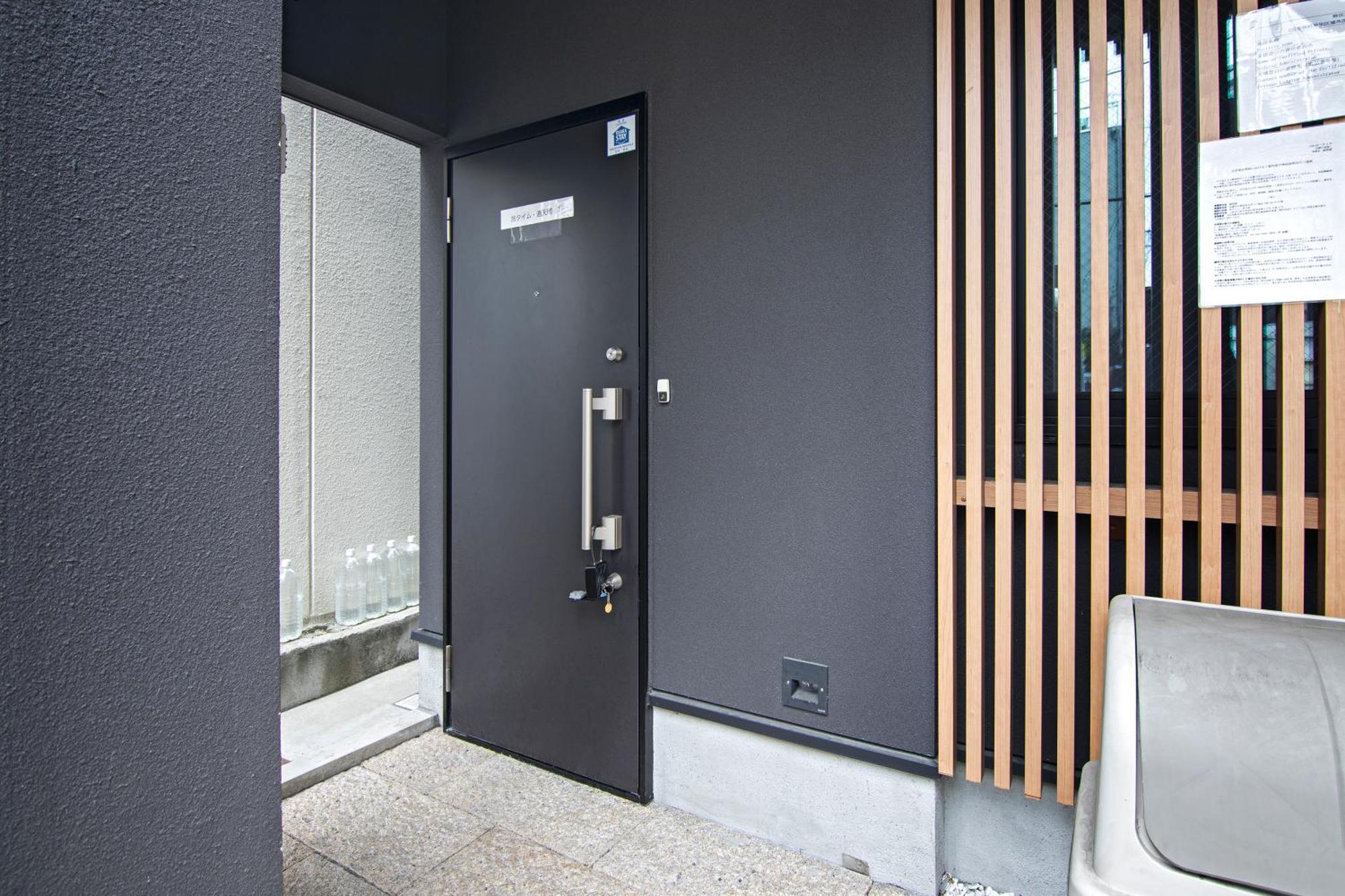Villa Time通天閣1F Tsutenkaku Nihonbashi à Ōsaka Extérieur photo